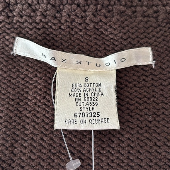 Max studio brown sweater nwt small - Picture 4 of 7
